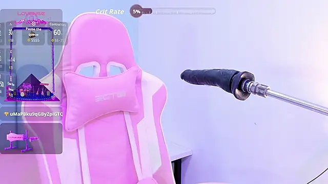 Maddy_red_ webcam
