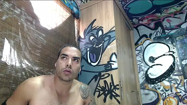 Justin_Frank webcam