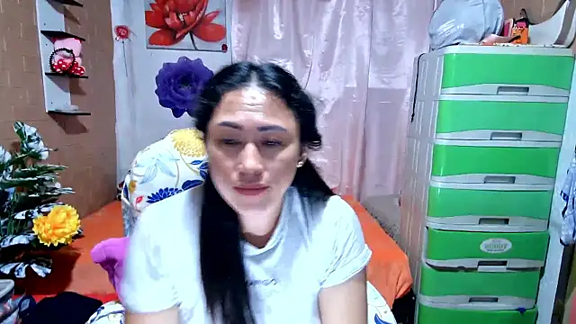 Filipina_Desire webcam