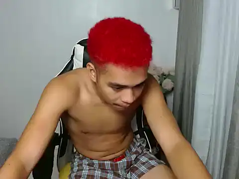 curlyasian_njxx webcam