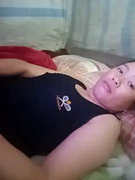 phuongtrinh1 live cam on StripChat