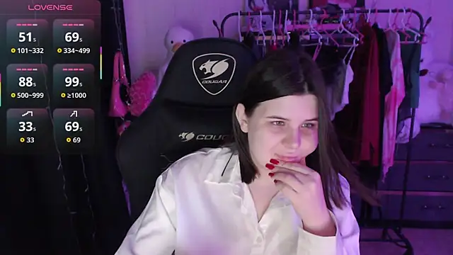 AmyVibess webcam