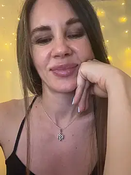 LucieMack webcam