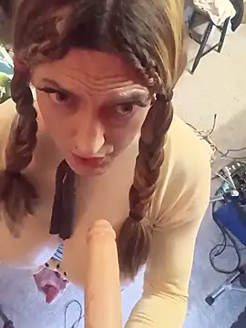 Somiesanimae - Trans webcam sex chat