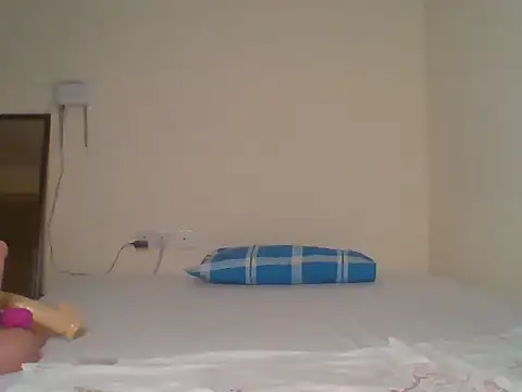 Belle_bubbles webcam