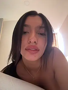 kendall_ruiz live cam on StripChat