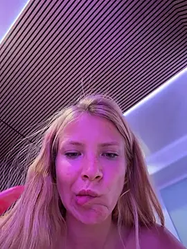 AnastasiaAniess webcam