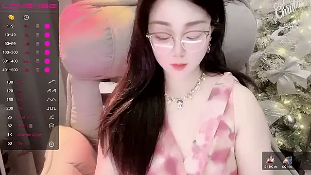 Monica-666888- webcam