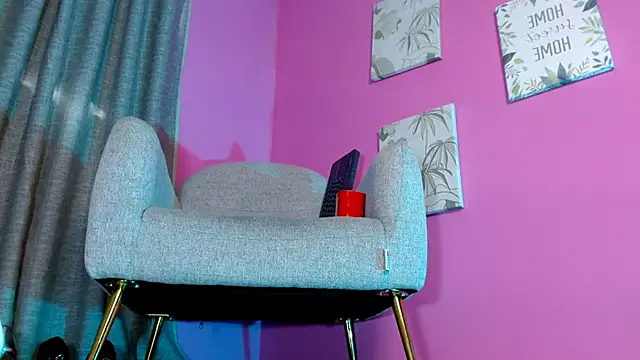 emily_ox0 webcam