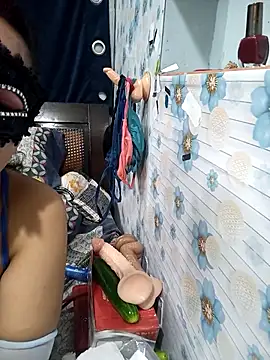 tina8th webcam