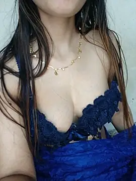 xpihu (F young) - Ass fingering