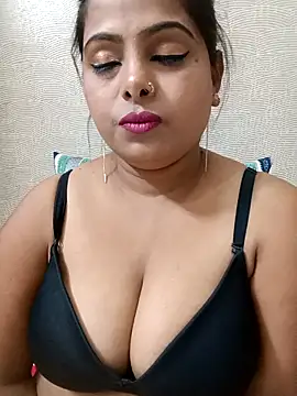 Sexyhina321 webcam