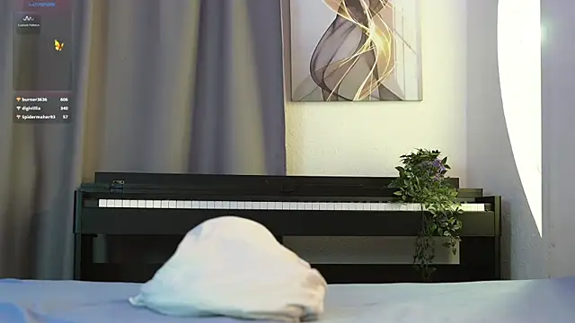 Ariana__