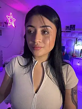 lucianaroy webcam