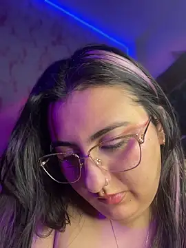 KaroVelvet webcam