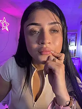 lucianaroy webcam