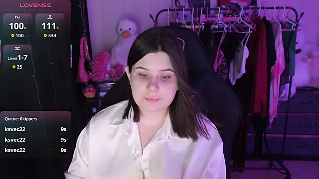 AmyVibess webcam