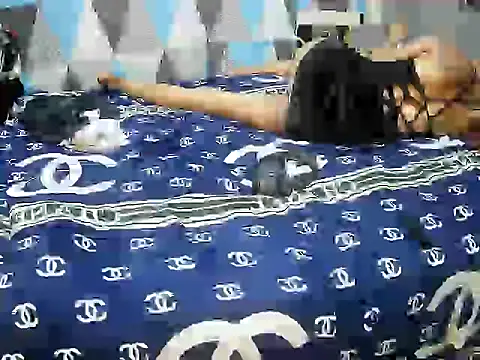 Trish_CurveCock webcam