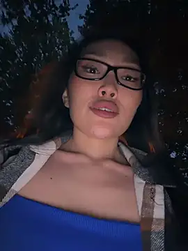 trytomakememoam webcam