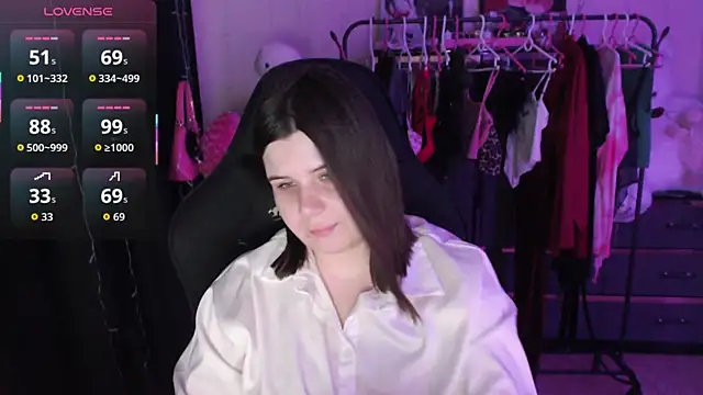 AmyVibess webcam