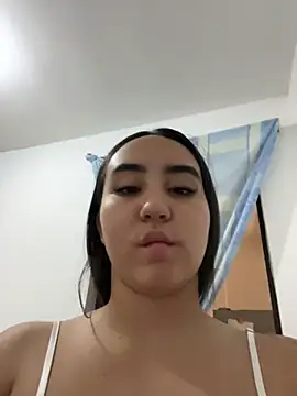 julieta_rosee webcam