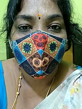 Tamil_Mithra webcam
