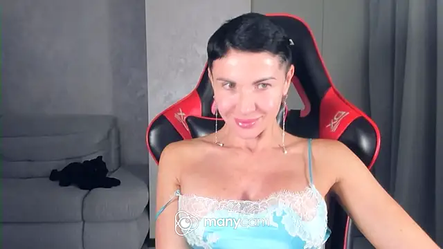 Angel_iam webcam