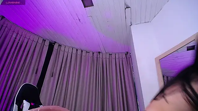 Tamararosses webcam