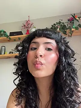 SugarTroubl33 webcam