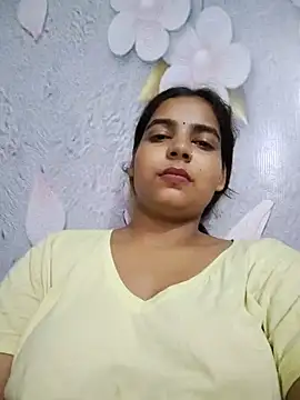 Himani_0122 webcam