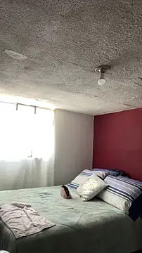 Bamby08 webcam