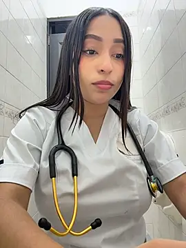 MiaCamille_ webcam