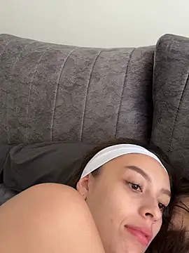Laureen___ webcam