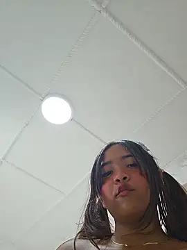Pretty_karol webcam