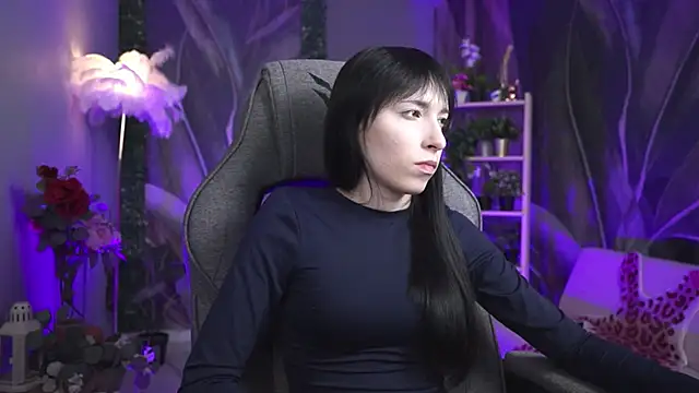 SeraphineSparda webcam