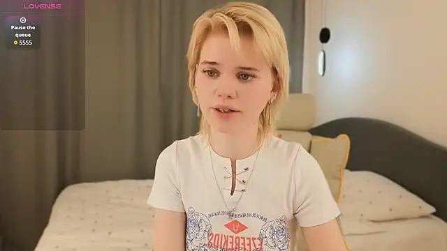 mood_berry_ webcam