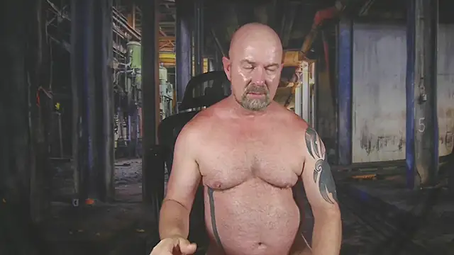 ManlyPrisonGuy webcam