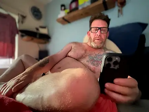 Tattooednakedguy webcam