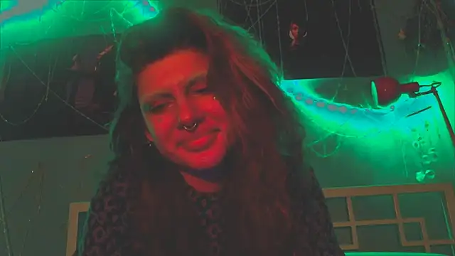 VivienDarkbloom webcam