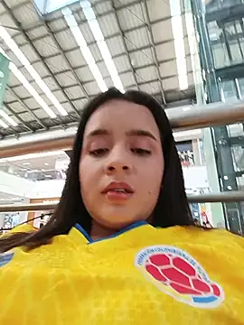 Julieth_hot-69 webcam