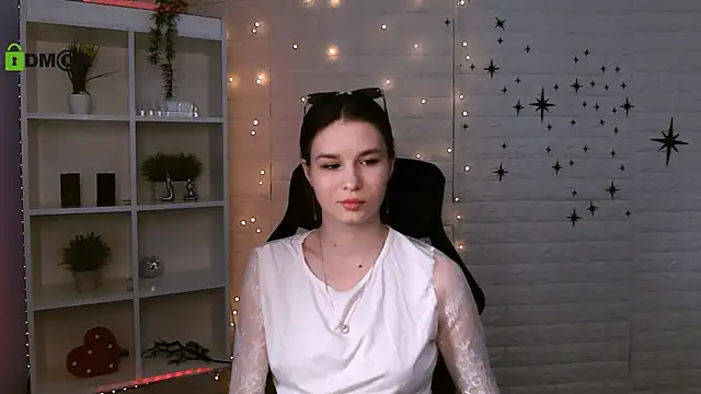 angie_foxy1 webcam