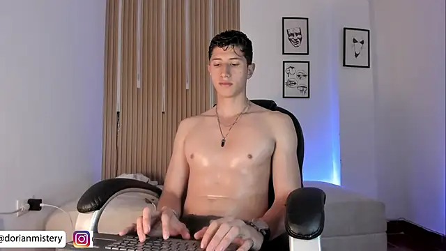 dorianmistery2322_ (M young) - SHOW CUM 🔥💦💦