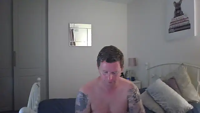 Crusher19830 webcam