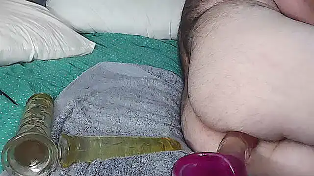k-dong live cam on StripChat