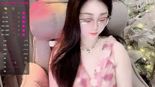 Monica-666888- webcam