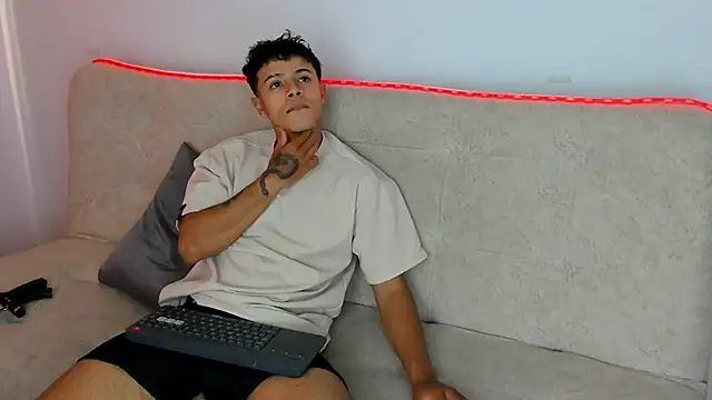 _Alex_Colton webcam