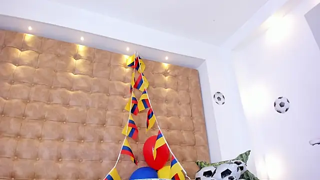 violet_giraldo webcam