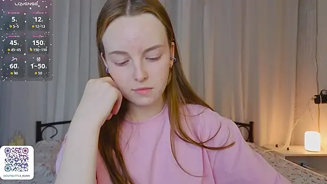 bae_cake_ webcam
