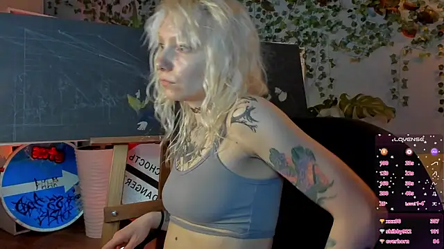 tattoo_art_baby webcam