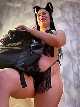 TessaCooper1 webcam